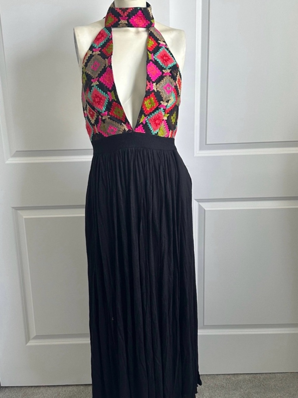 ZHEN NYMPH Halter Low Back Maxi Dress Size M